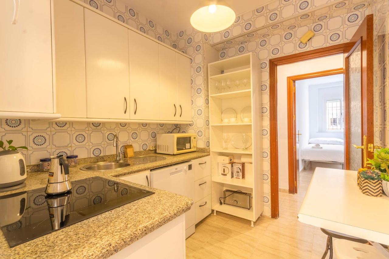 Apartamento Mundo Mencia - 3 Dormitorios En Triana Sevilla Kültér fotó