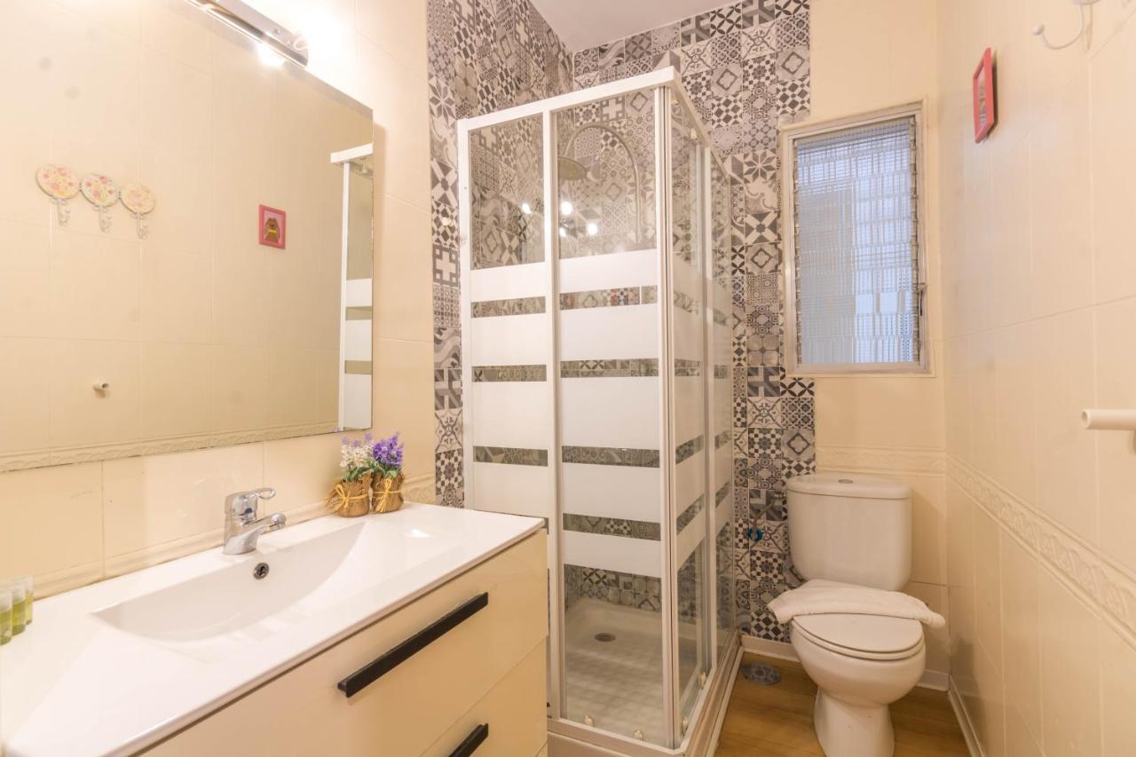 Apartamento Mundo Mencia - 3 Dormitorios En Triana Sevilla Kültér fotó